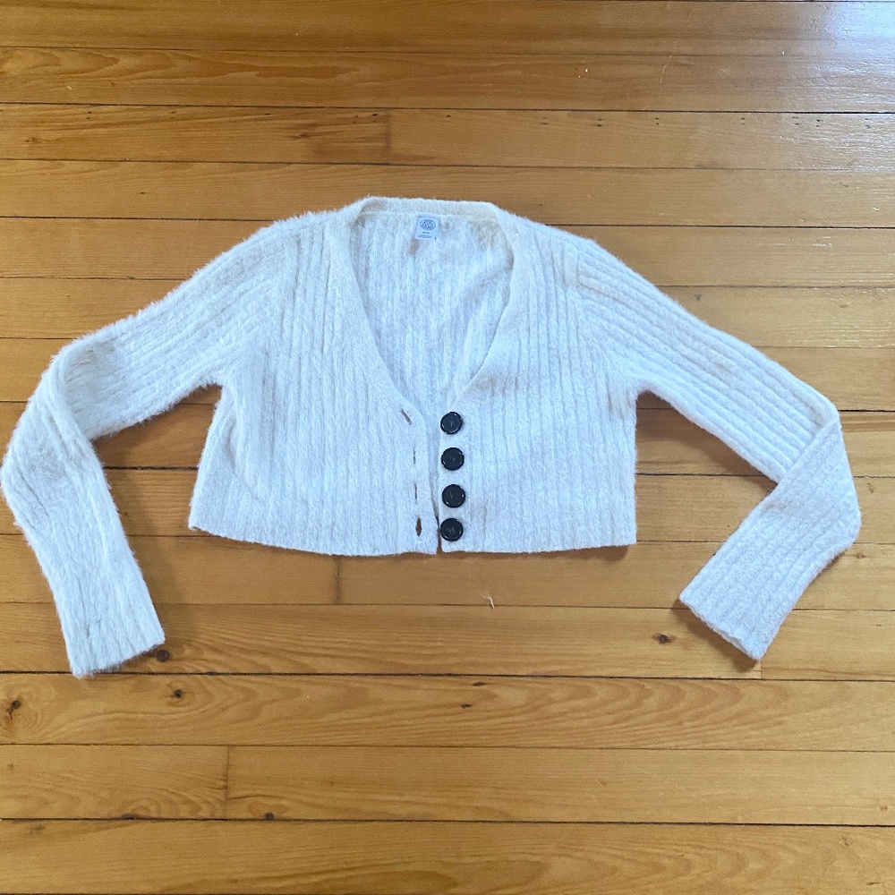 Cropped and fitted Urban Outfitters sweater